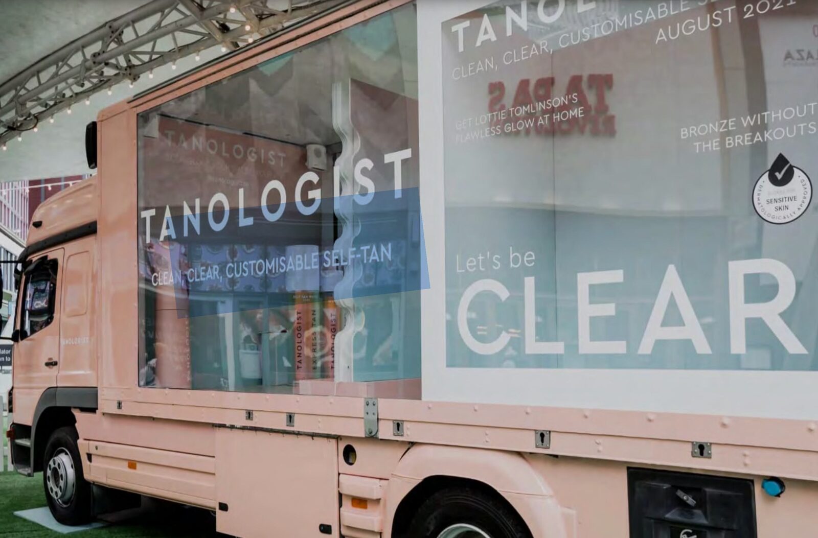 Tanologist - Sustainable Retail Installation
